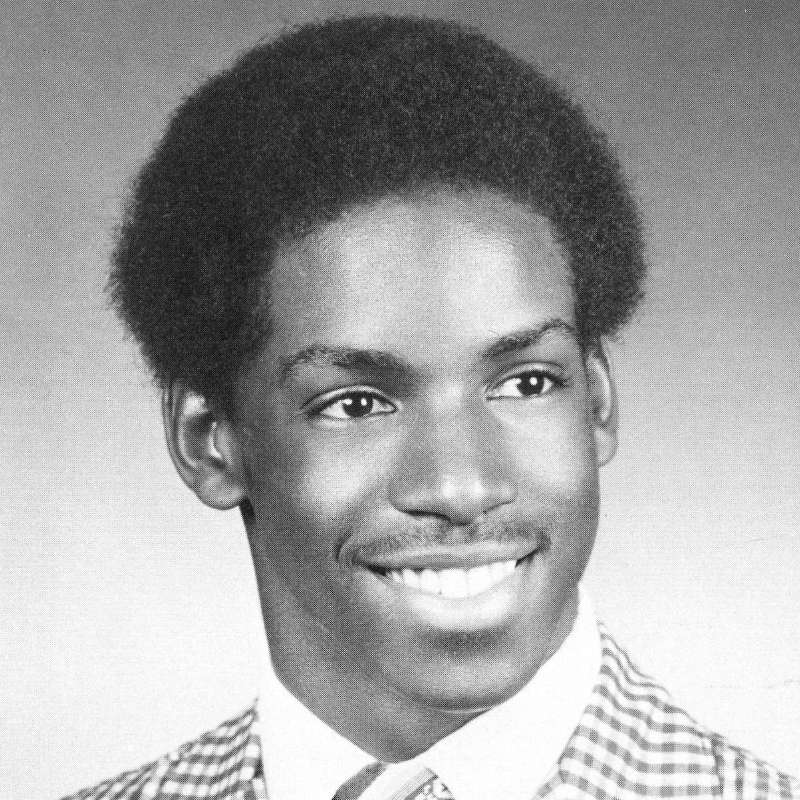 Dwight Jones